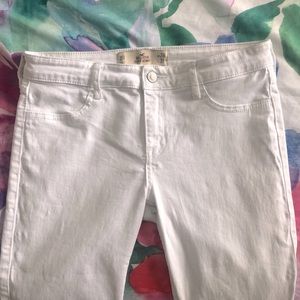Hollister White Skinny Jeans | Size 28